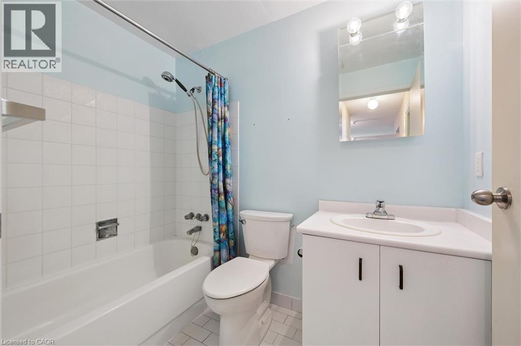 30 Blue Springs Drive Unit# 702, Waterloo, Ontario  N2J 4T2 - Photo 30 - 40777462