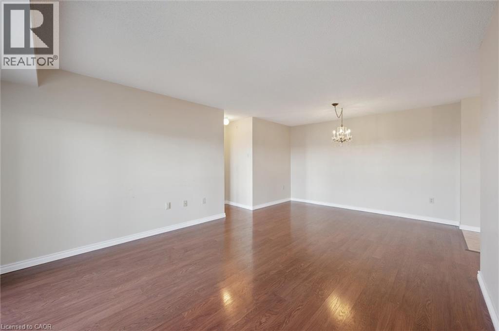 30 Blue Springs Drive Unit# 702, Waterloo, Ontario  N2J 4T2 - Photo 12 - 40777462