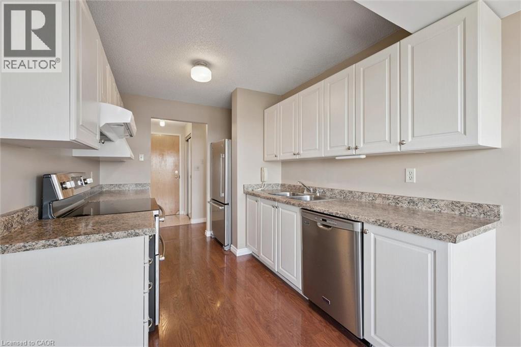 30 Blue Springs Drive Unit# 702, Waterloo, Ontario  N2J 4T2 - Photo 14 - 40777462