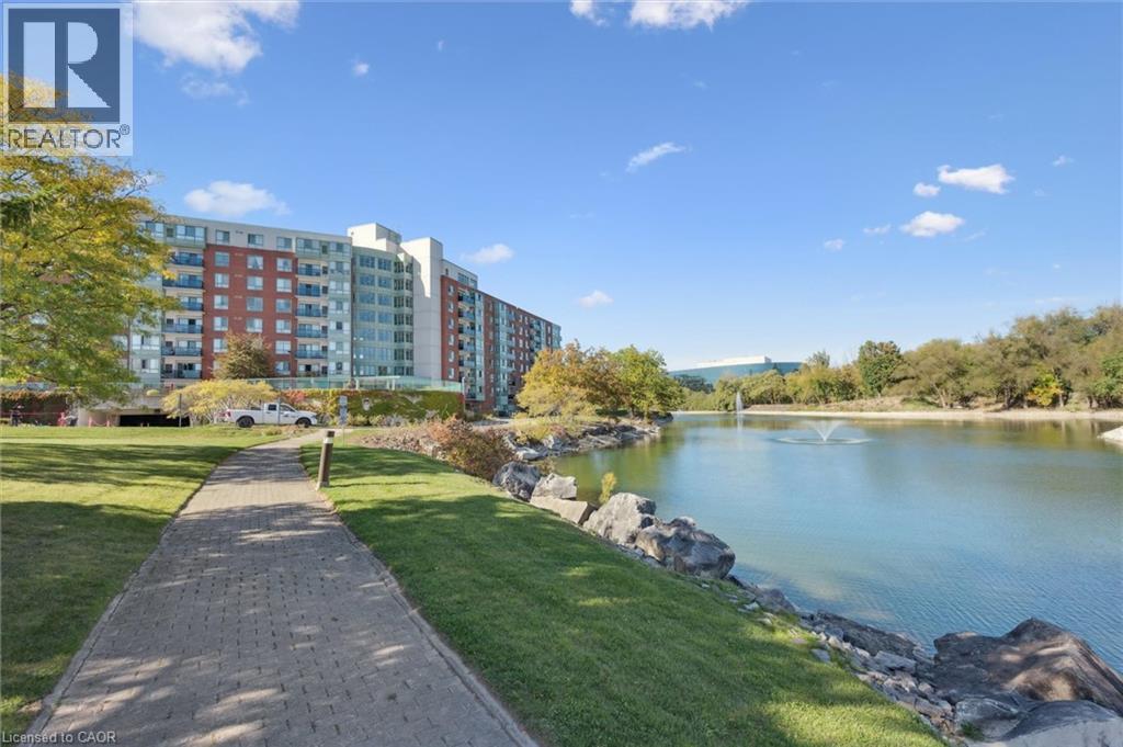 30 Blue Springs Drive Unit# 702, Waterloo, Ontario  N2J 4T2 - Photo 35 - 40777462