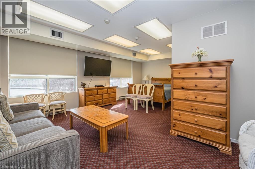 30 Blue Springs Drive Unit# 702, Waterloo, Ontario  N2J 4T2 - Photo 41 - 40777462