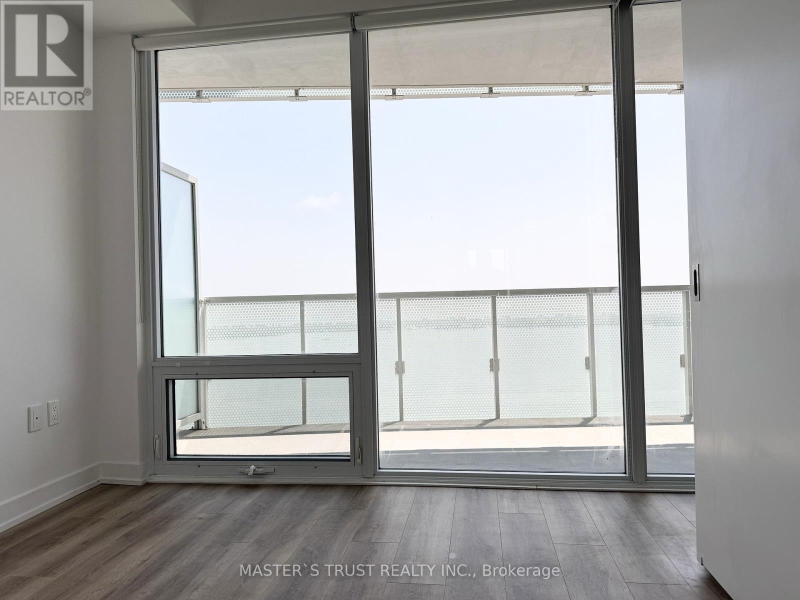 2503 - 15 Queens Quay E, Toronto, Ontario  M5E 0A4 - Photo 4 - C12651684