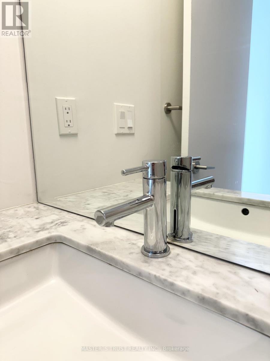 2503 - 15 Queens Quay E, Toronto, Ontario  M5E 0A4 - Photo 7 - C12651684