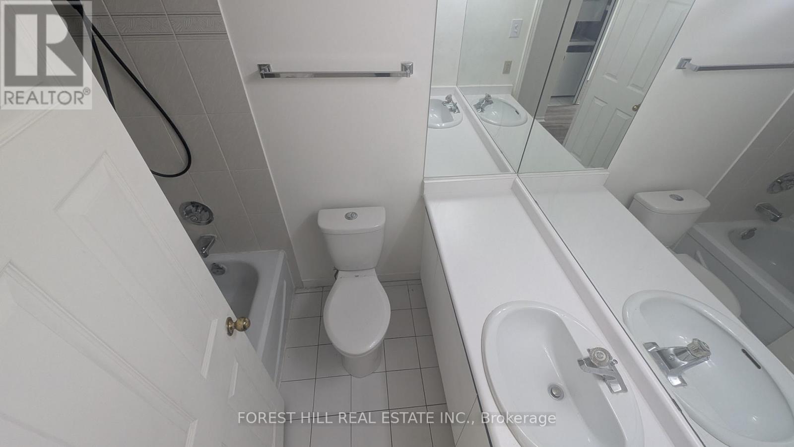 23 - 2112 Queen Street, Toronto, Ontario  M4E 1E2 - Photo 14 - E12651660