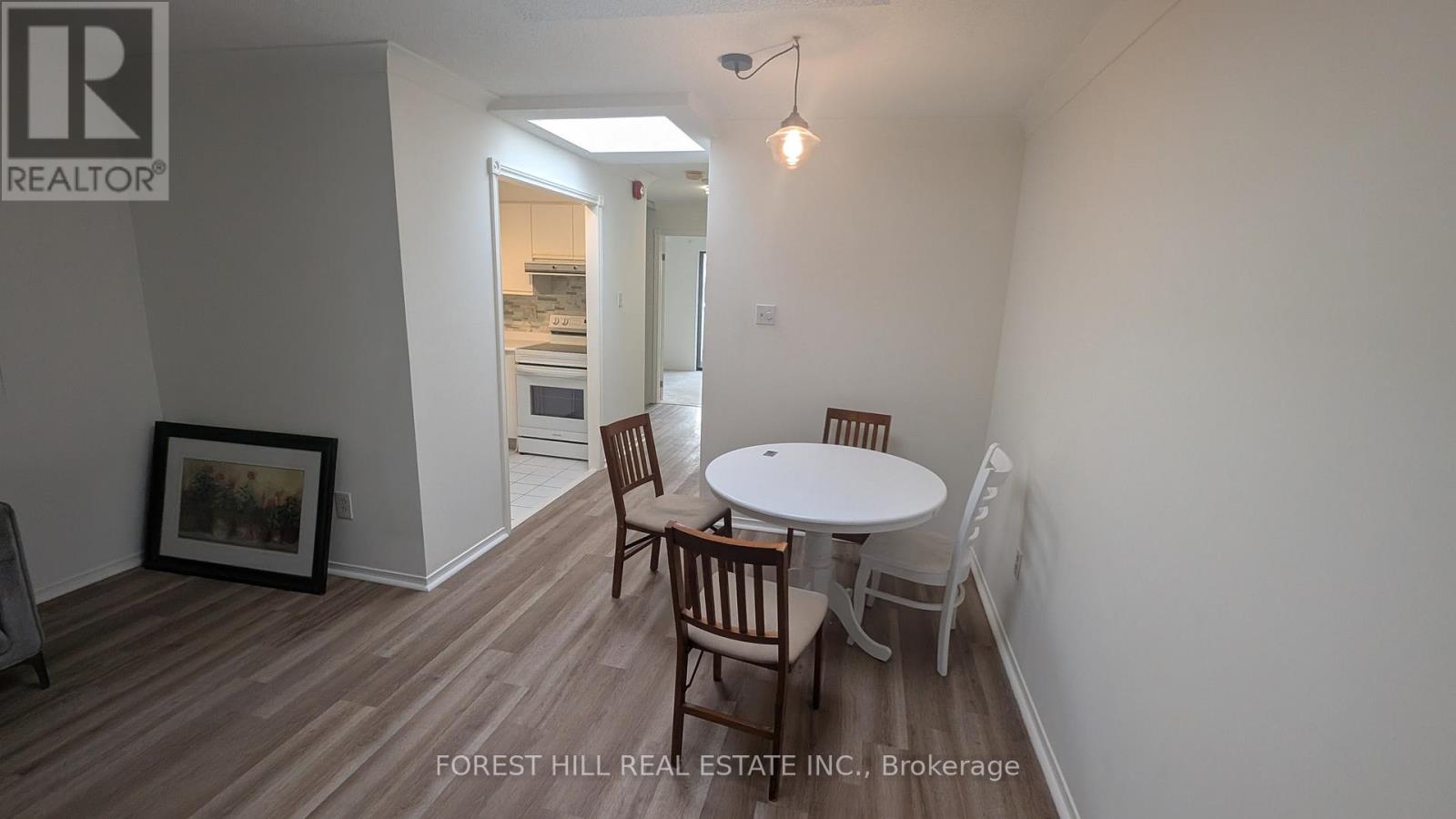 23 - 2112 Queen Street, Toronto, Ontario  M4E 1E2 - Photo 8 - E12651660