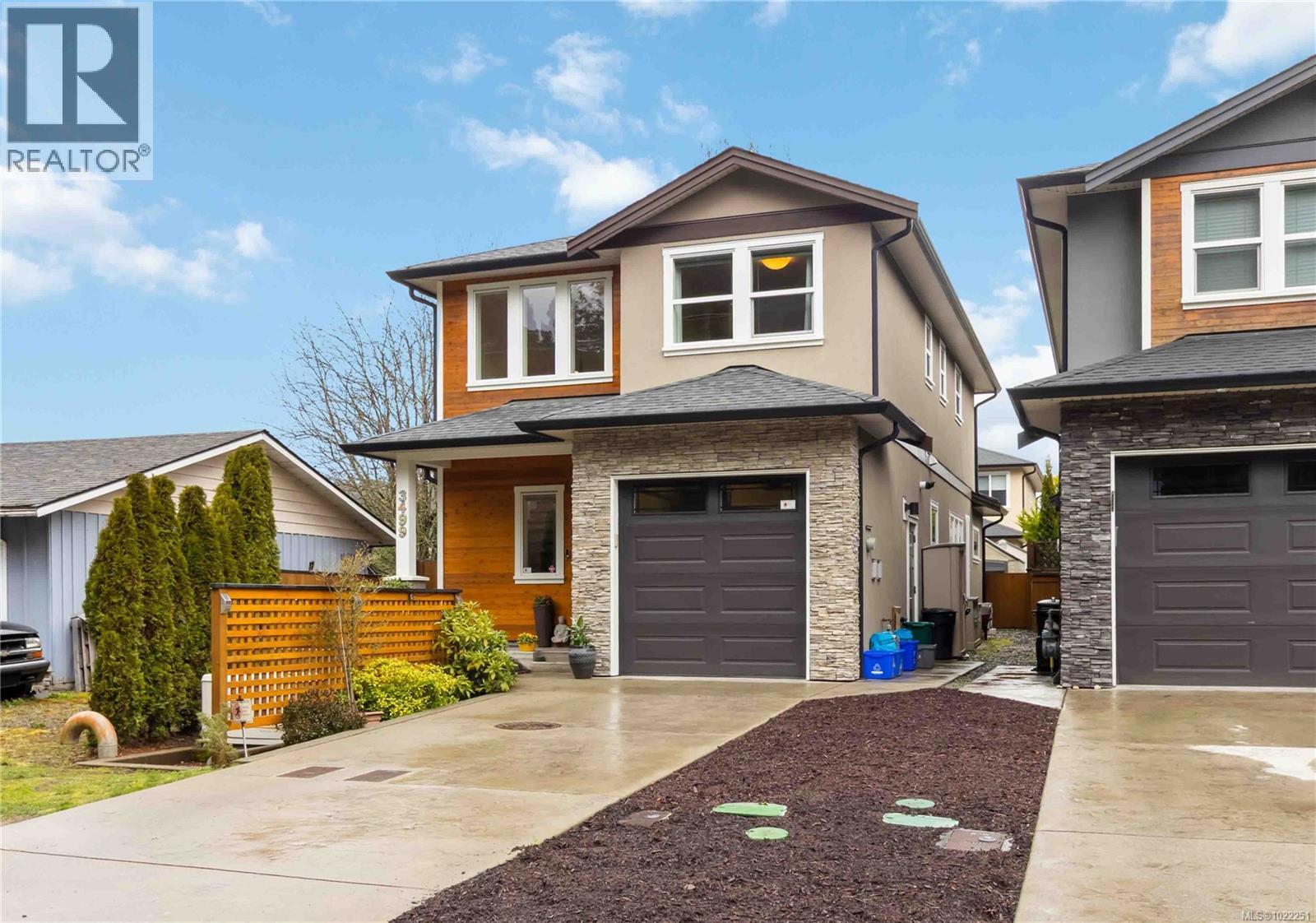 3499 Luxton Rd, Langford, British Columbia