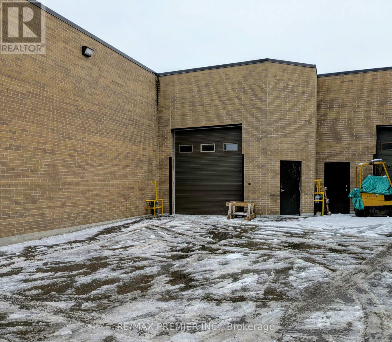 5 - 80 Roysun Road, Vaughan, Ontario  L4L 8L8 - Photo 8 - N12651664