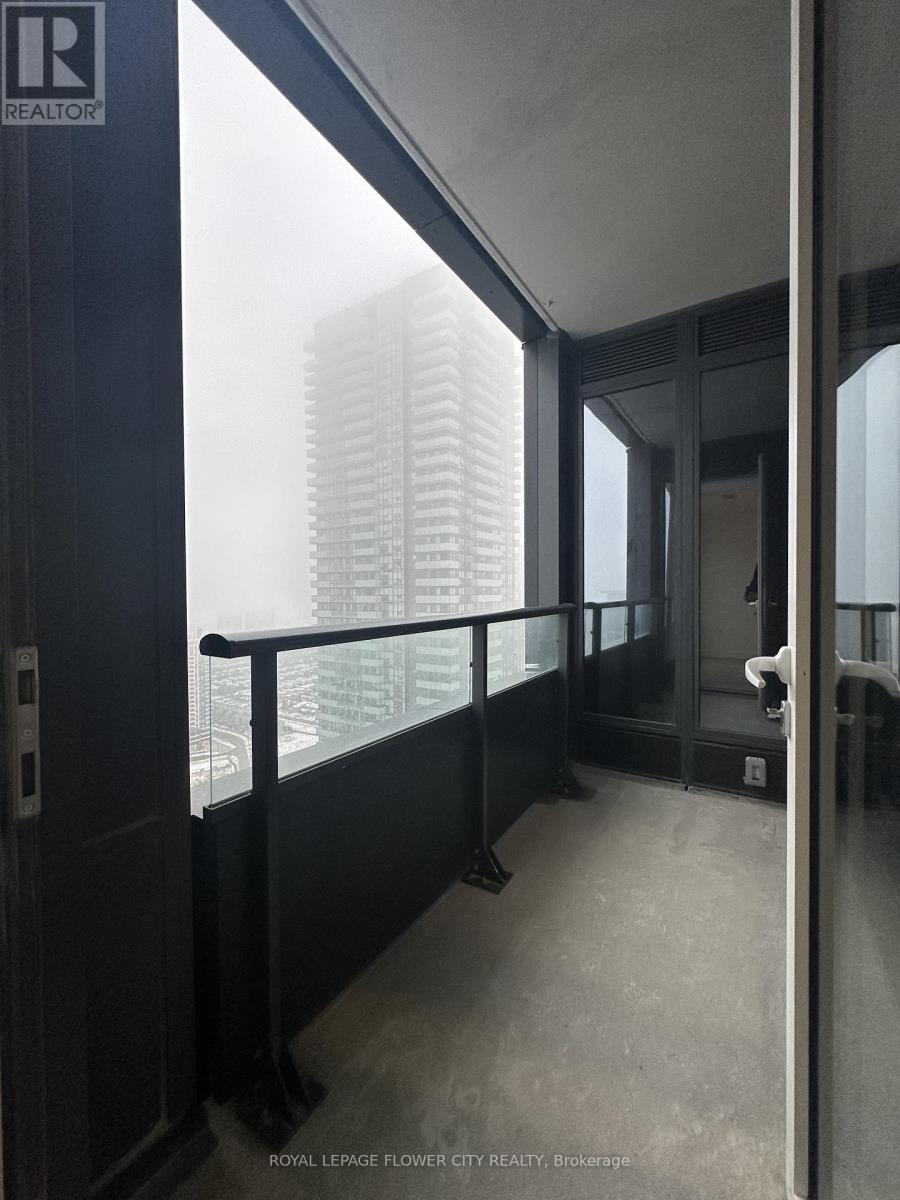 3400 - 395 Square One Drive, Mississauga, Ontario  L5B 0P6 - Photo 8 - W12650738