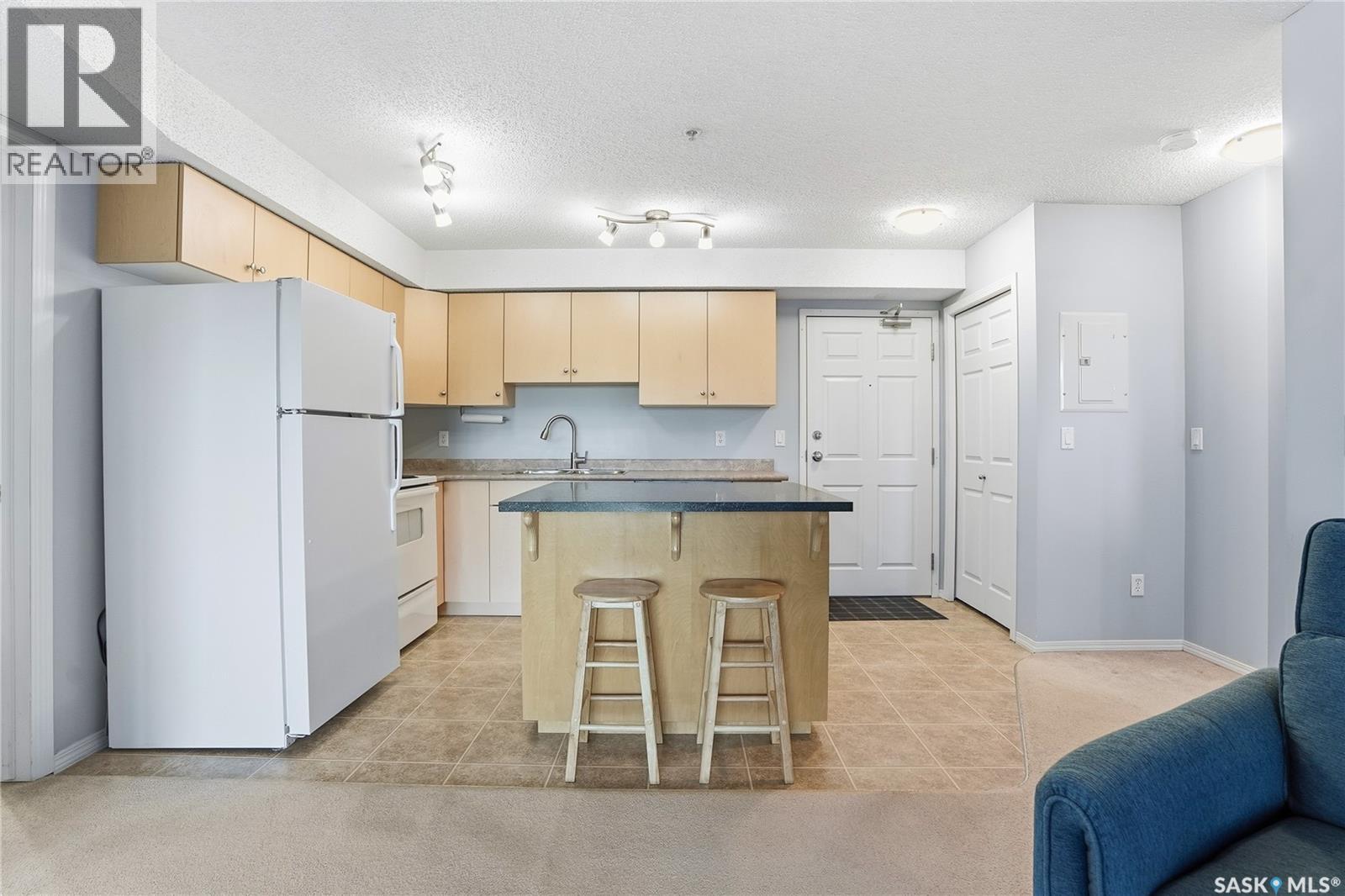 107 303 Lowe Road, Saskatoon, Saskatchewan  S7S 1P2 - Photo 4 - SK023999