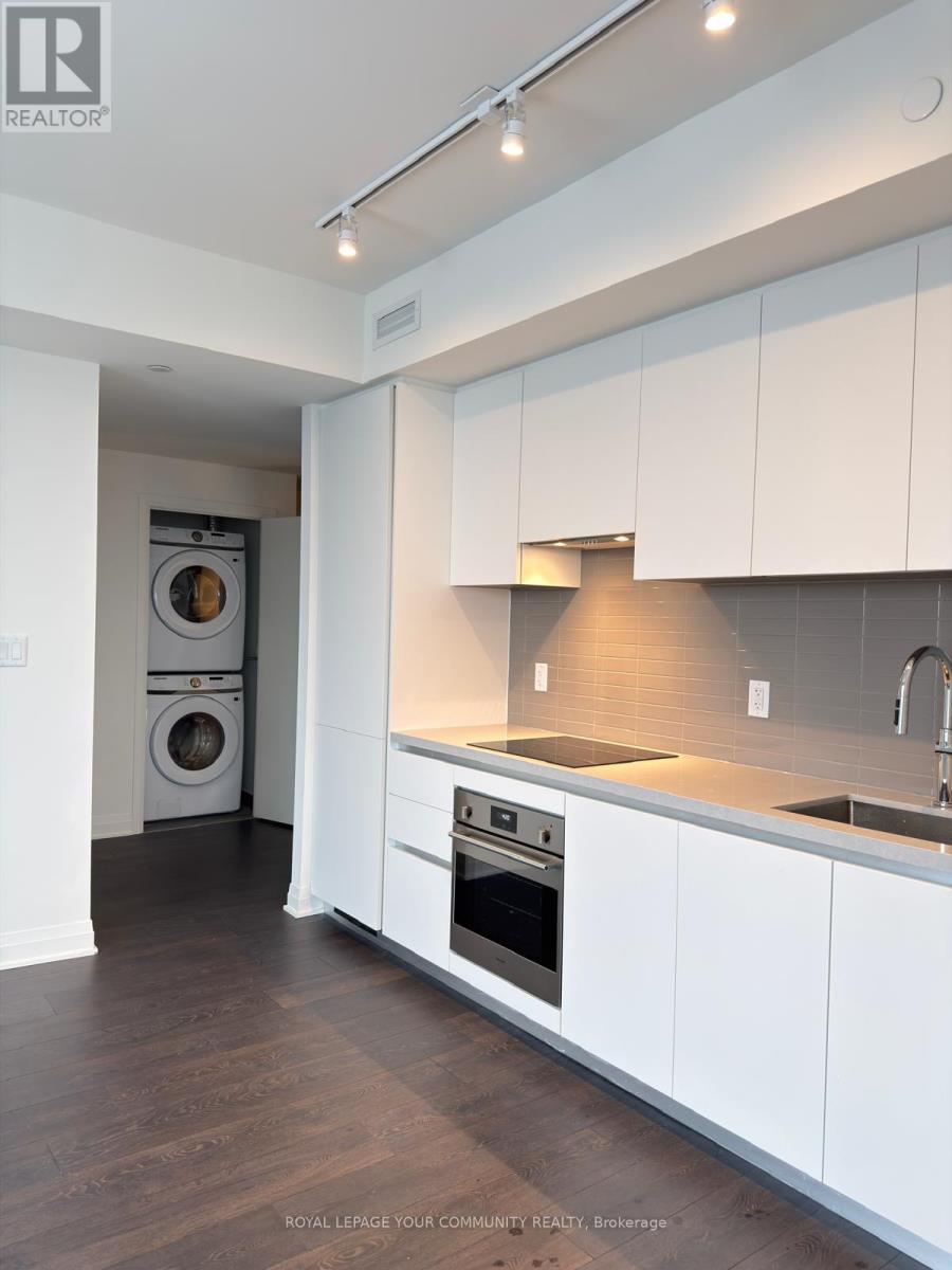 4502 - 4015 The Exchange, Mississauga, Ontario  L5B 0N9 - Photo 7 - W12651674