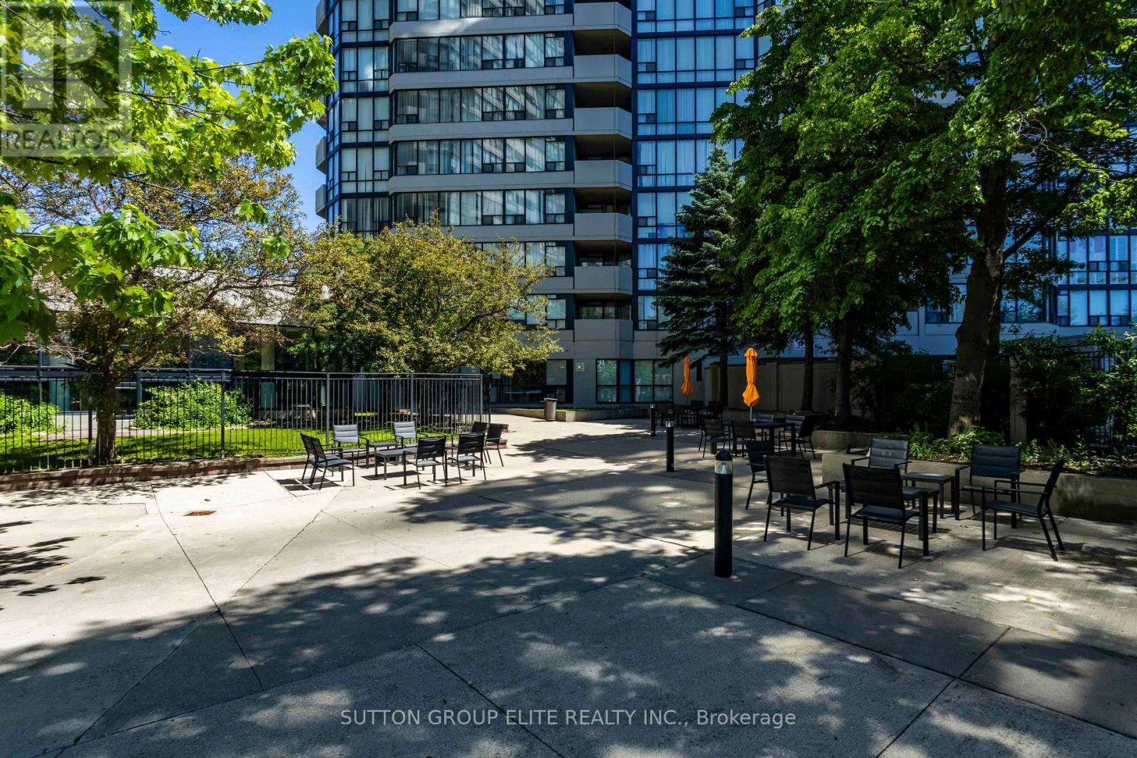 1206 - 330 RATHBURN ROAD W, Mississauga, Ontario