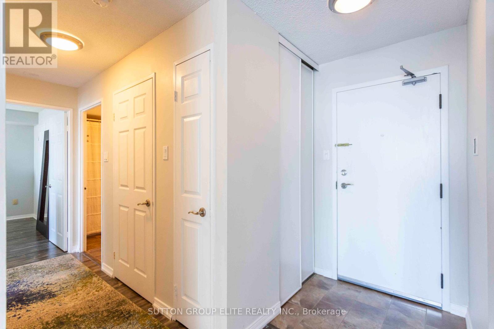 1206 - 330 Rathburn Road W, Mississauga, Ontario  L5B 3Y1 - Photo 12 - W12651678