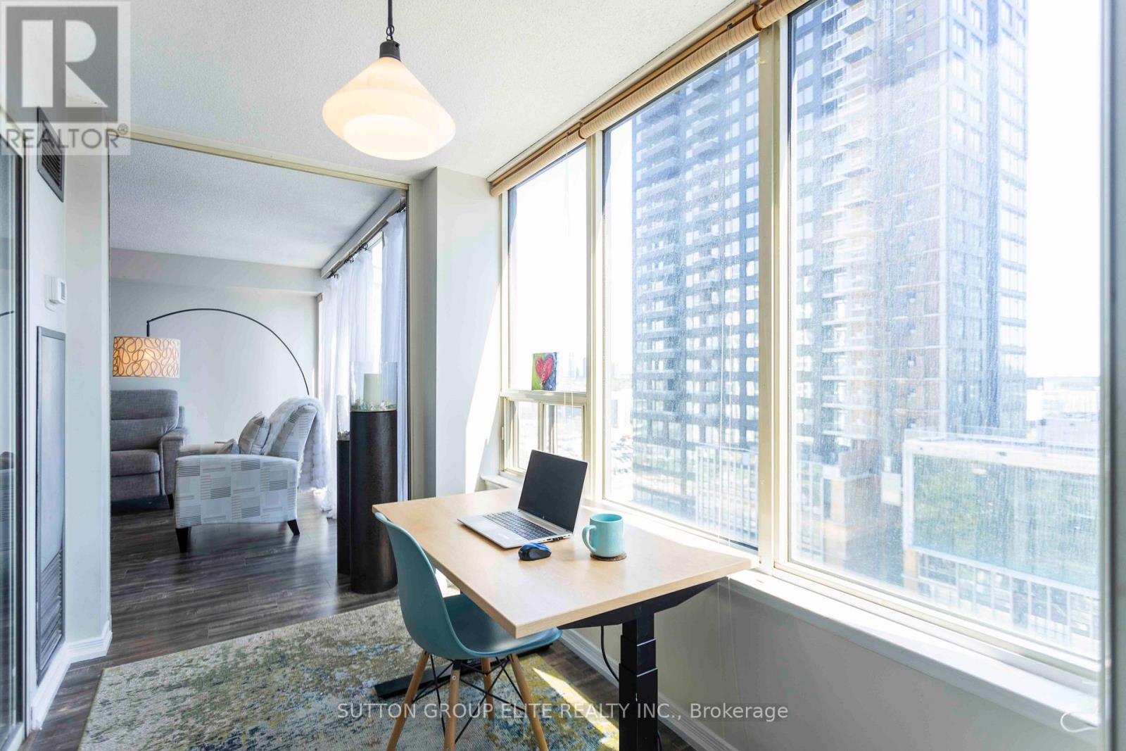 1206 - 330 Rathburn Road W, Mississauga, Ontario  L5B 3Y1 - Photo 34 - W12651678