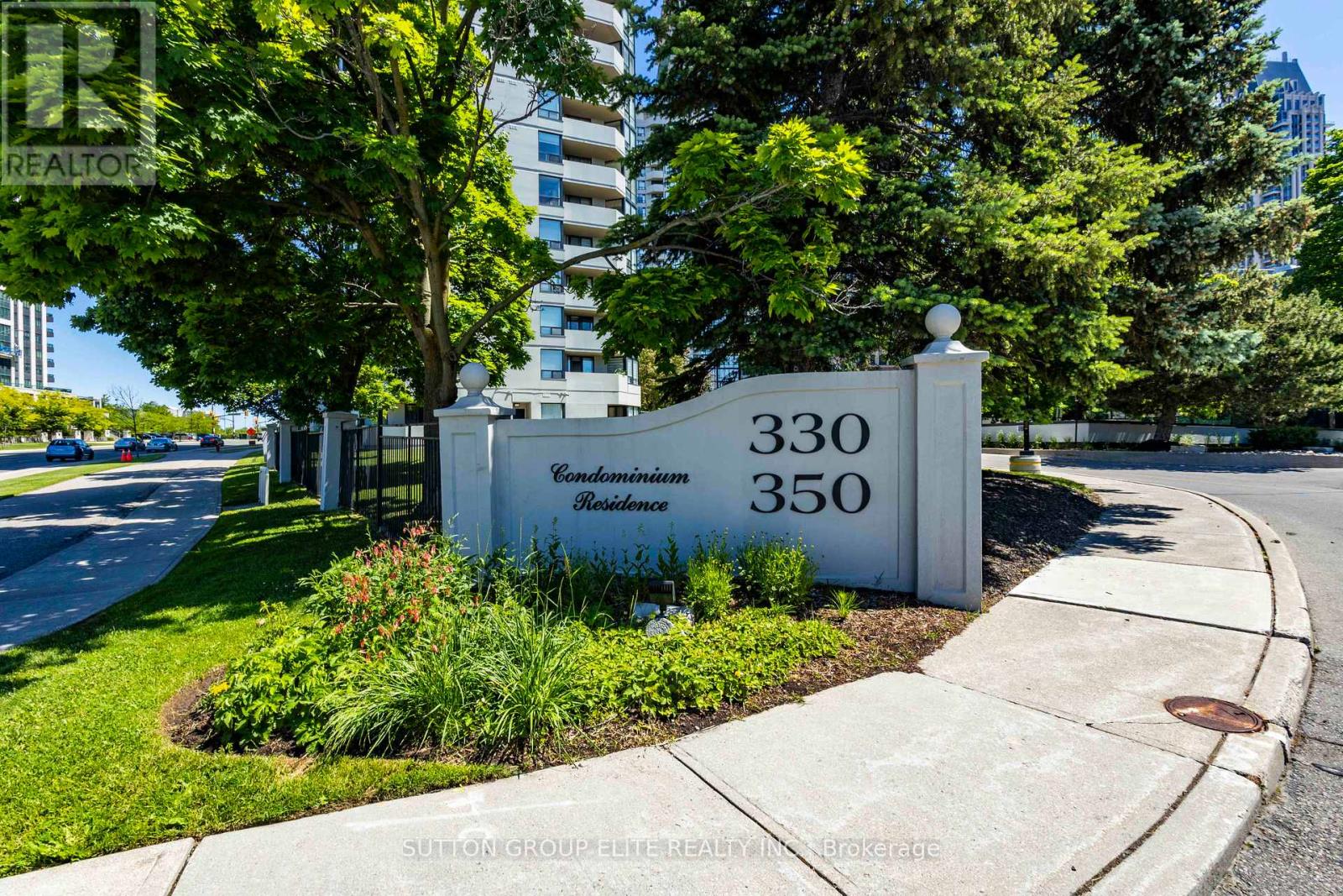 1206 - 330 Rathburn Road W, Mississauga, Ontario  L5B 3Y1 - Photo 4 - W12651678