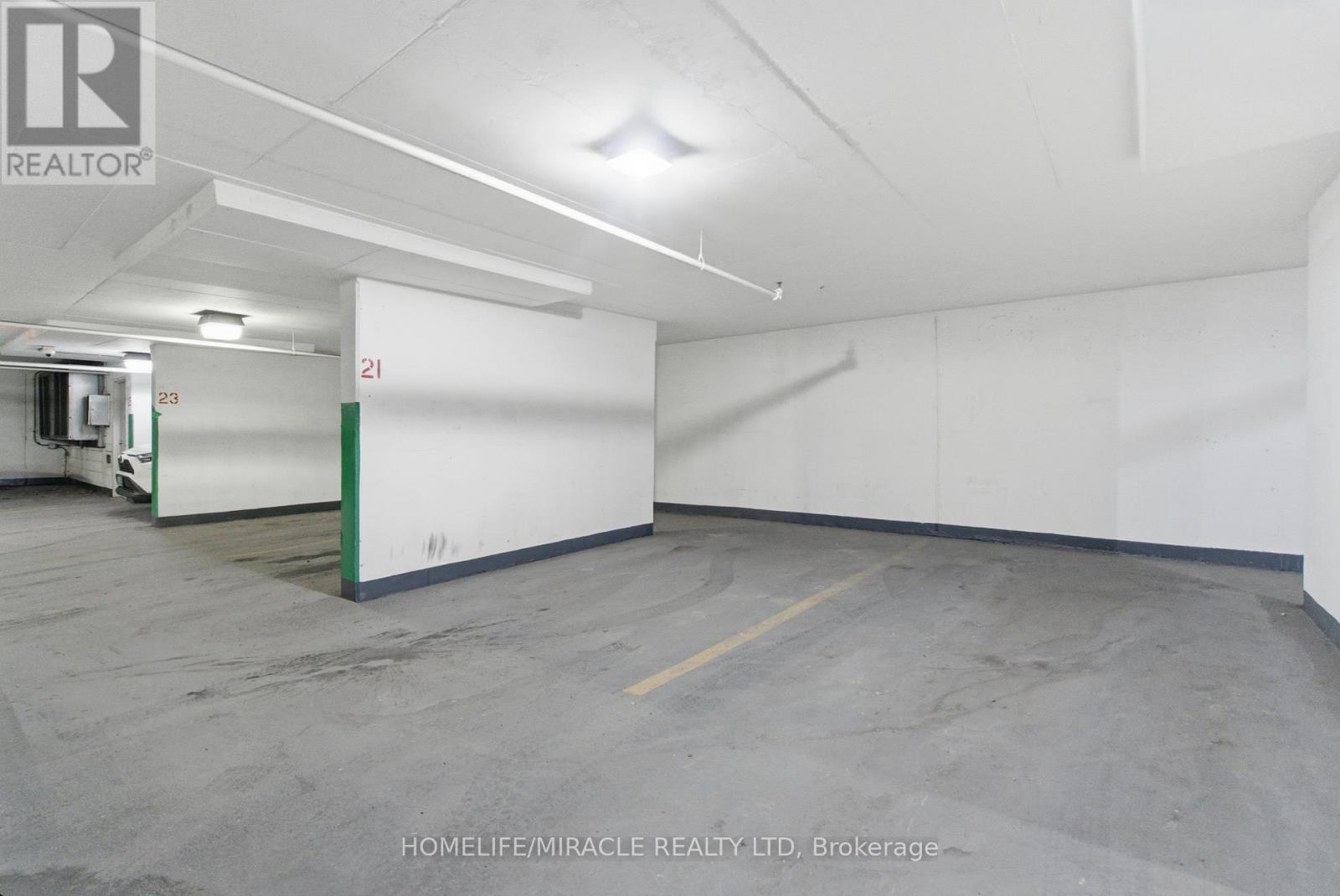 2901 - 330 Burnhamthorpe Road W, Mississauga, Ontario  L5B 3Y5 - Photo 19 - W12651456