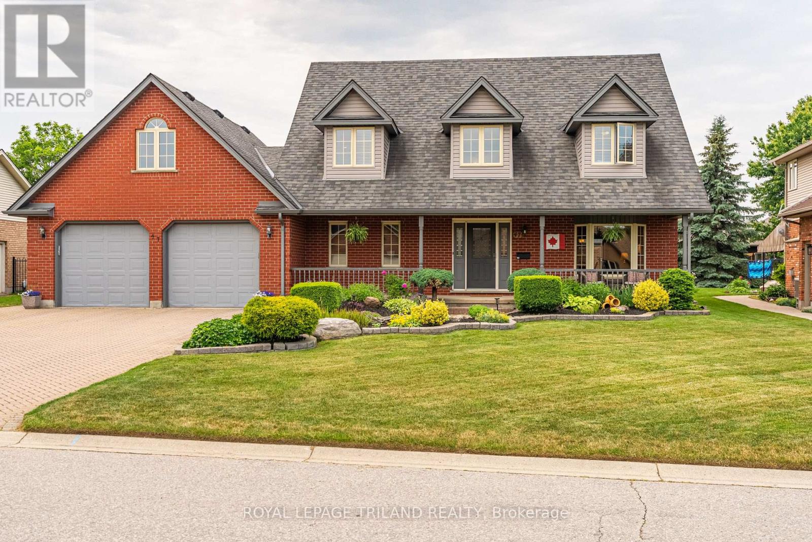 47 Manley Drive, Thames Centre, Ontario  N0L 1G3 - Photo 2 - X12651688