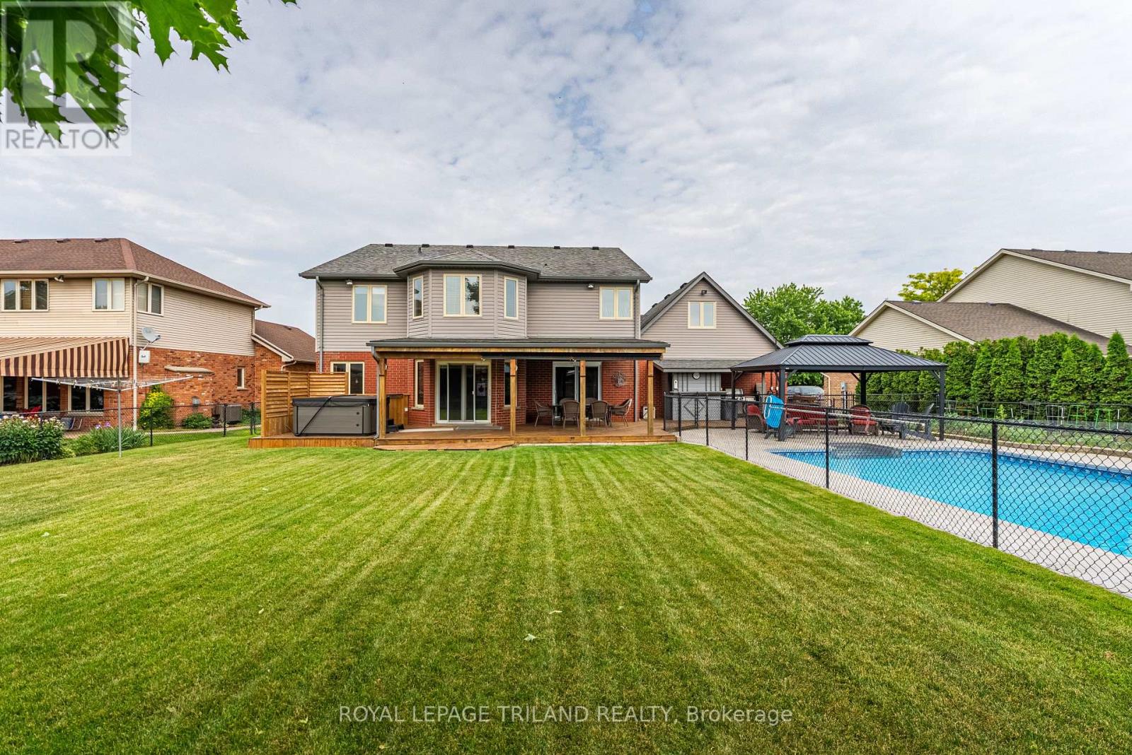 47 Manley Drive, Thames Centre, Ontario  N0L 1G3 - Photo 36 - X12651688