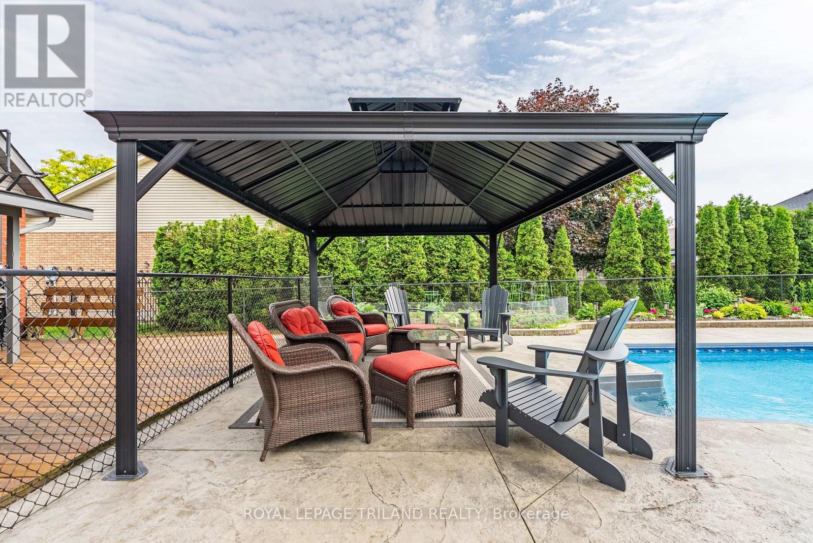 47 Manley Drive, Thames Centre, Ontario  N0L 1G3 - Photo 40 - X12651688