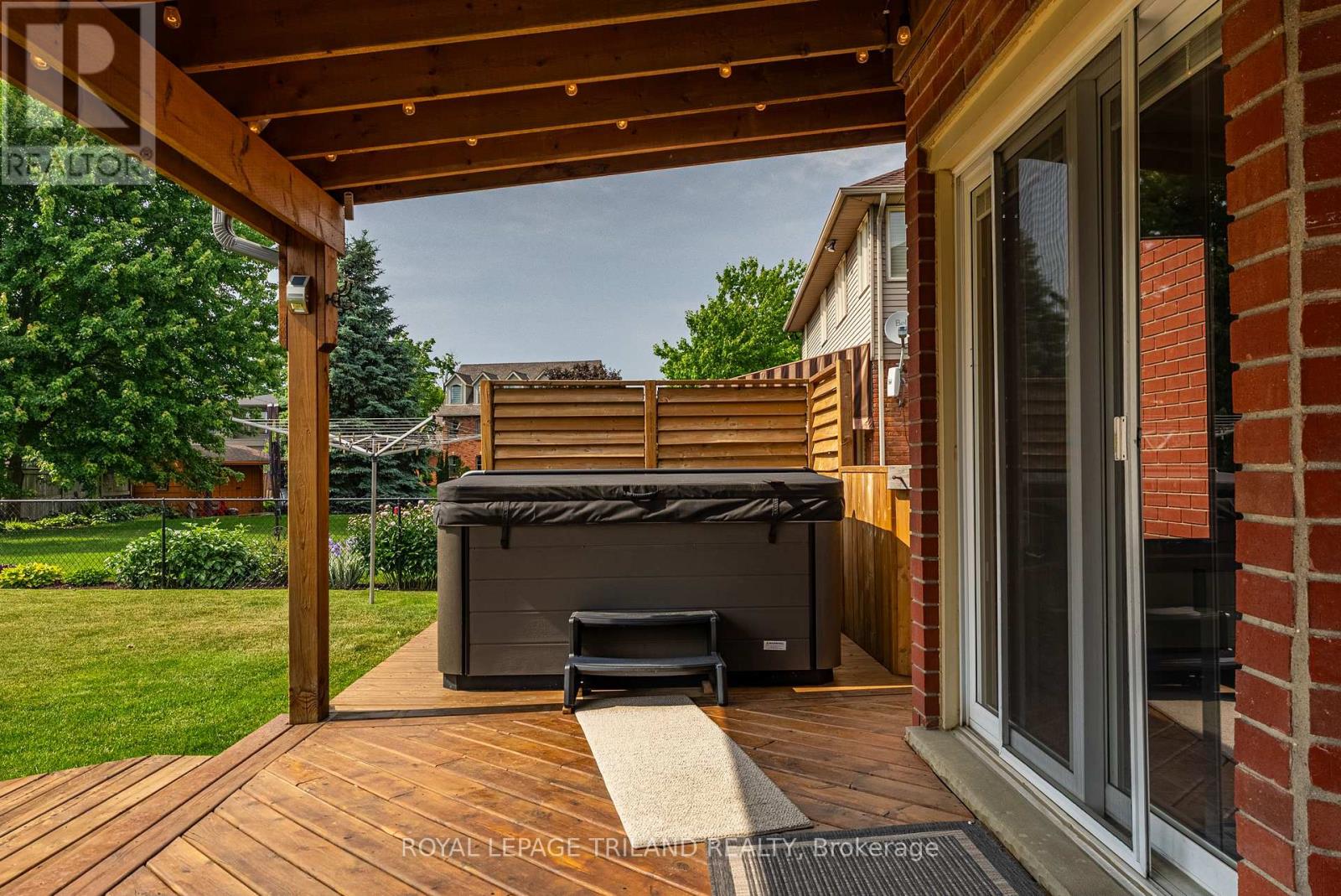 47 Manley Drive, Thames Centre, Ontario  N0L 1G3 - Photo 45 - X12651688