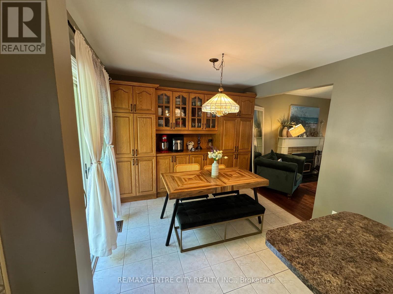 1462 Glengarry Avenue, London North, Ontario  N5X 1R1 - Photo 10 - X12651734