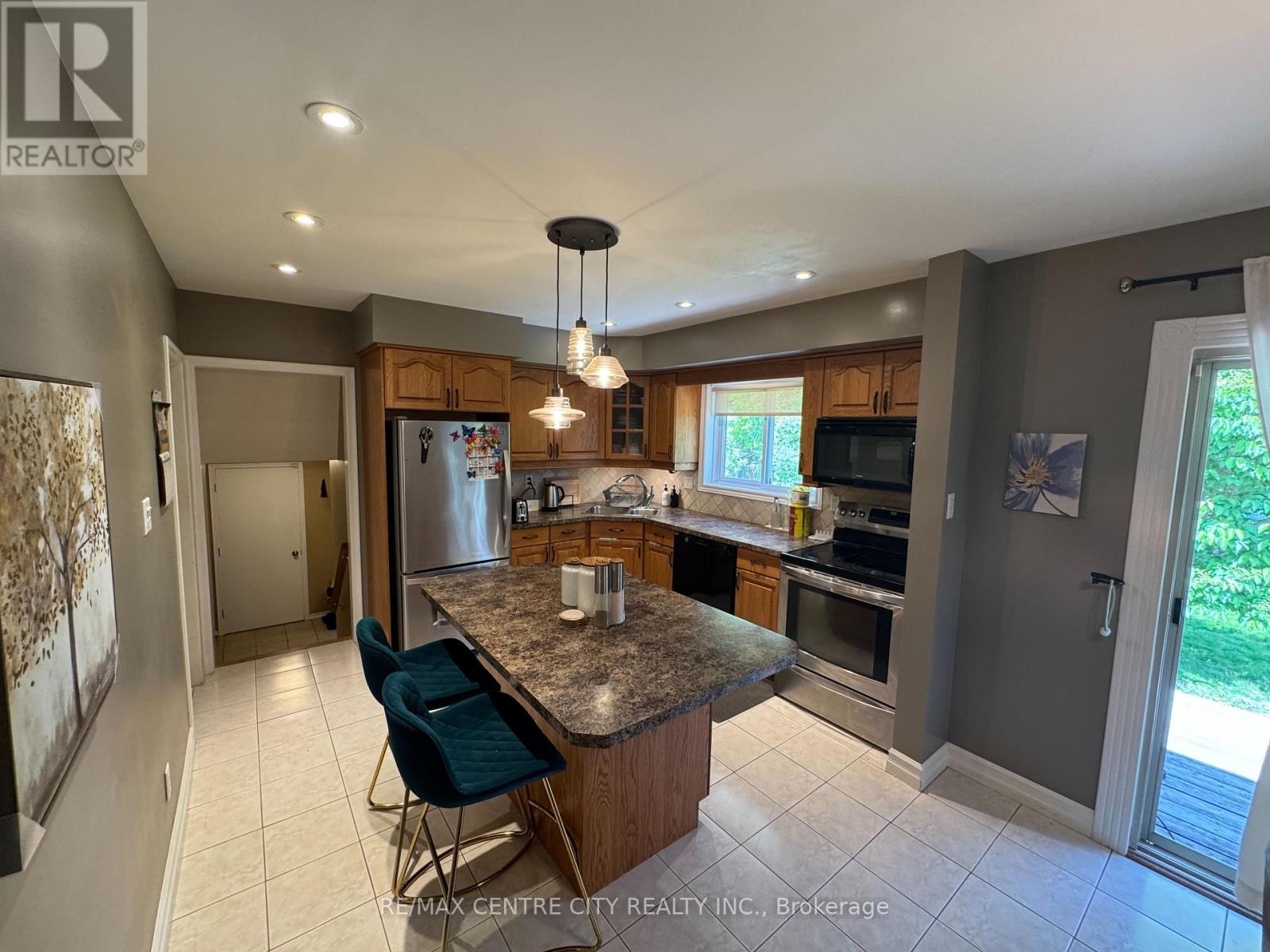 1462 Glengarry Avenue, London North, Ontario  N5X 1R1 - Photo 12 - X12651734