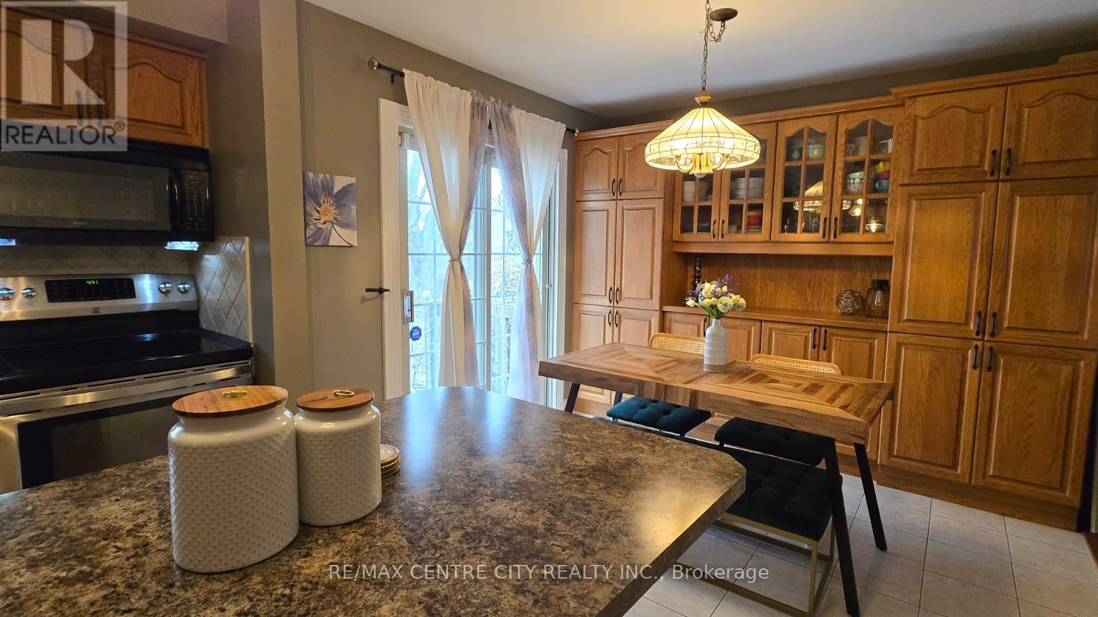 1462 Glengarry Avenue, London North, Ontario  N5X 1R1 - Photo 17 - X12651734