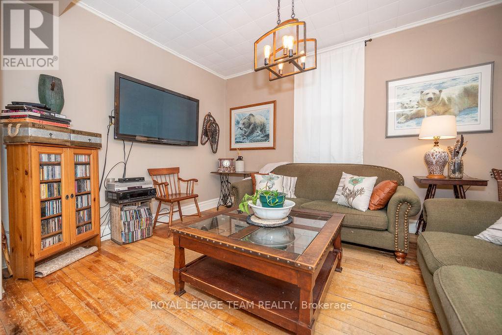 5106 Opeongo Road W, Bonnechere Valley, Ontario  K0J 1T0 - Photo 10 - X12651722