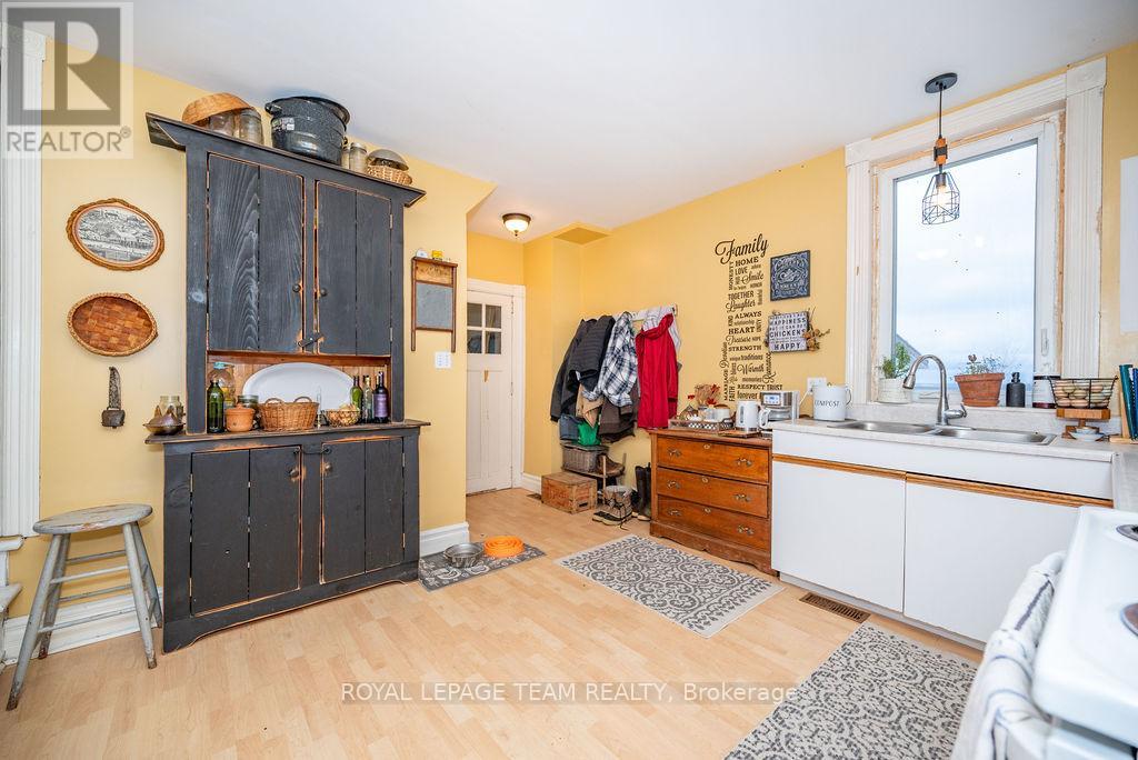 5106 Opeongo Road W, Bonnechere Valley, Ontario  K0J 1T0 - Photo 27 - X12651722