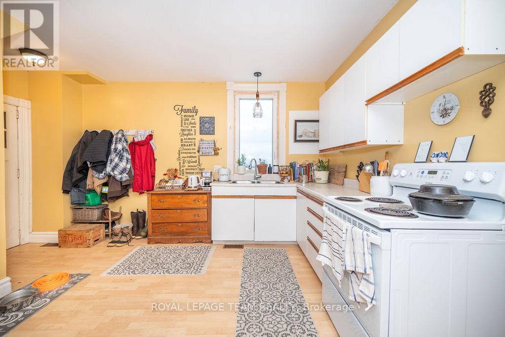 5106 Opeongo Road W, Bonnechere Valley, Ontario  K0J 1T0 - Photo 28 - X12651722