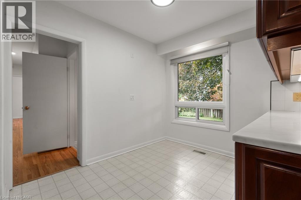 98 Laurier Avenue, Hamilton, Ontario  L9C 3S4 - Photo 10 - 40794027