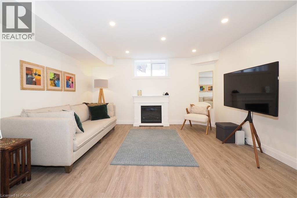 604 Pinery Trail, Waterloo, Ontario  N2V 2Y6 - Photo 32 - 40792808