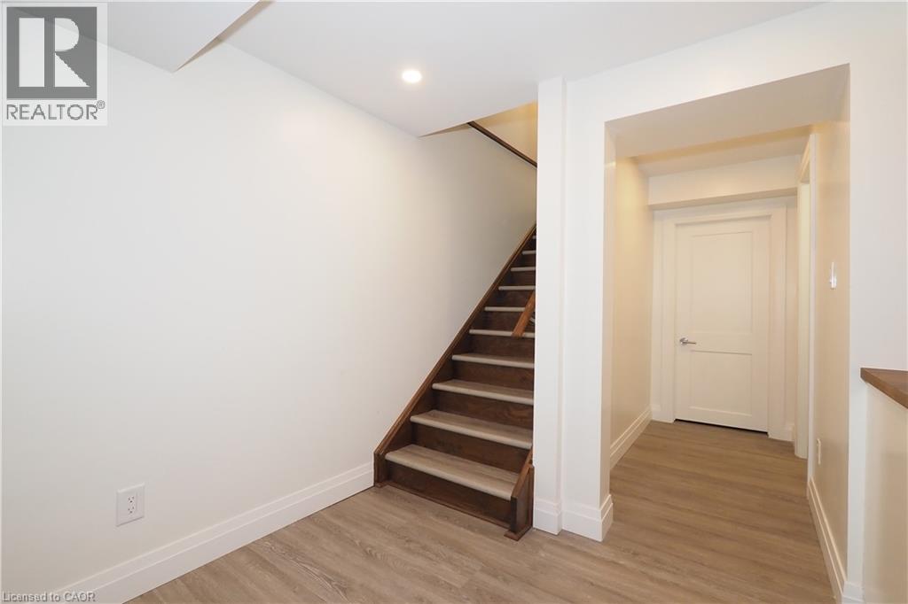 604 Pinery Trail, Waterloo, Ontario  N2V 2Y6 - Photo 28 - 40792808