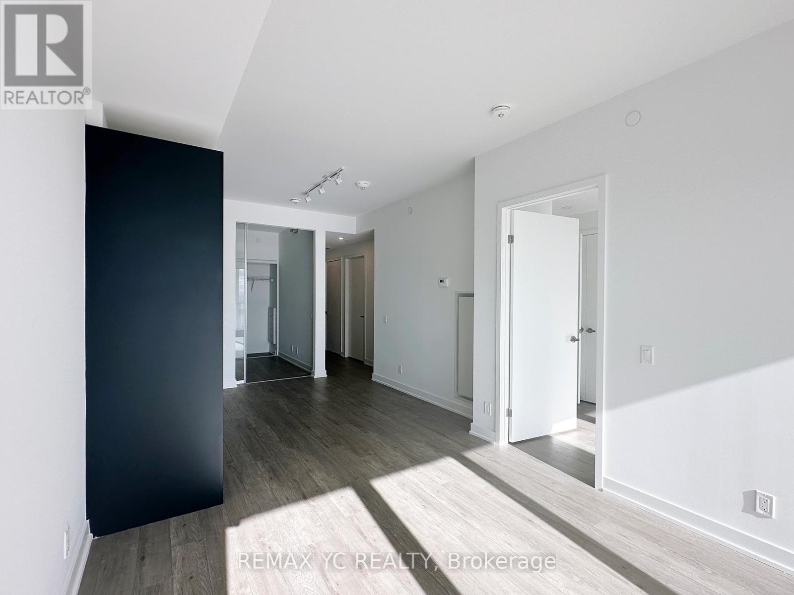 2611 - 4955 Yonge Street, Toronto, Ontario  M2N 0L8 - Photo 12 - C12651778