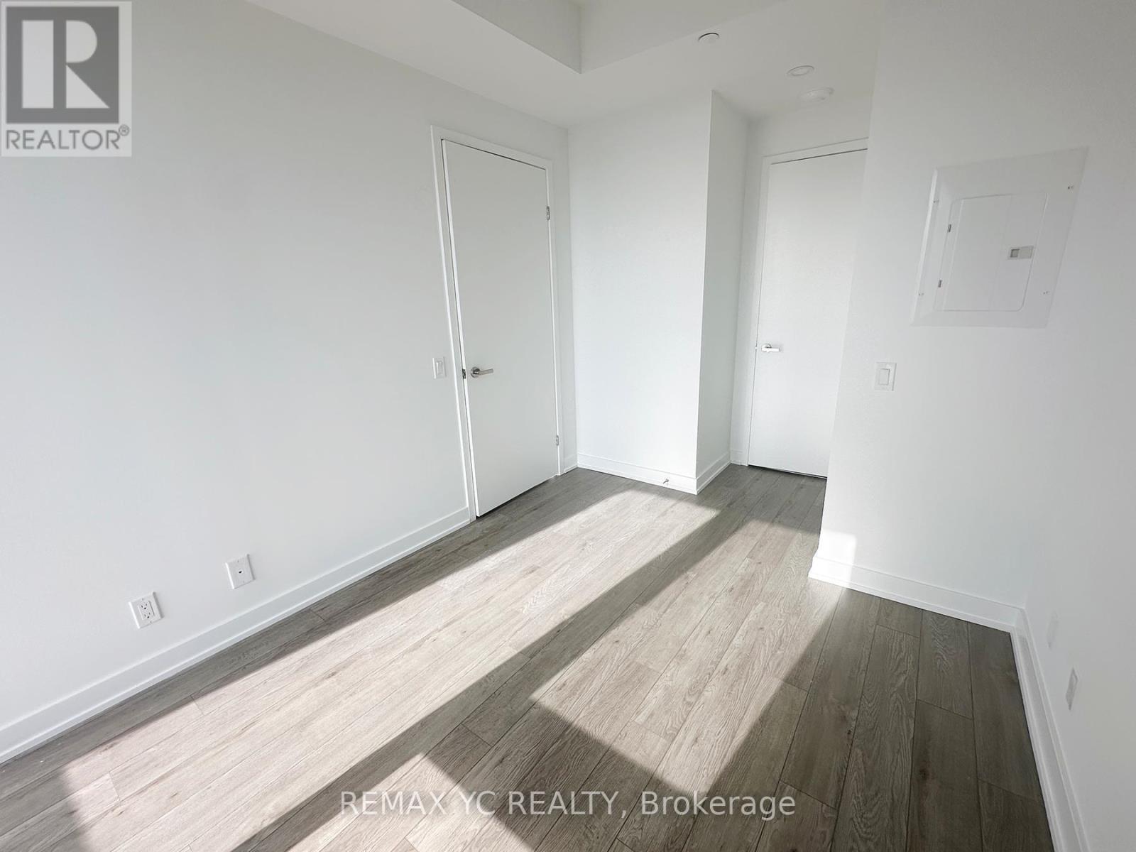 2611 - 4955 Yonge Street, Toronto, Ontario  M2N 0L8 - Photo 16 - C12651778