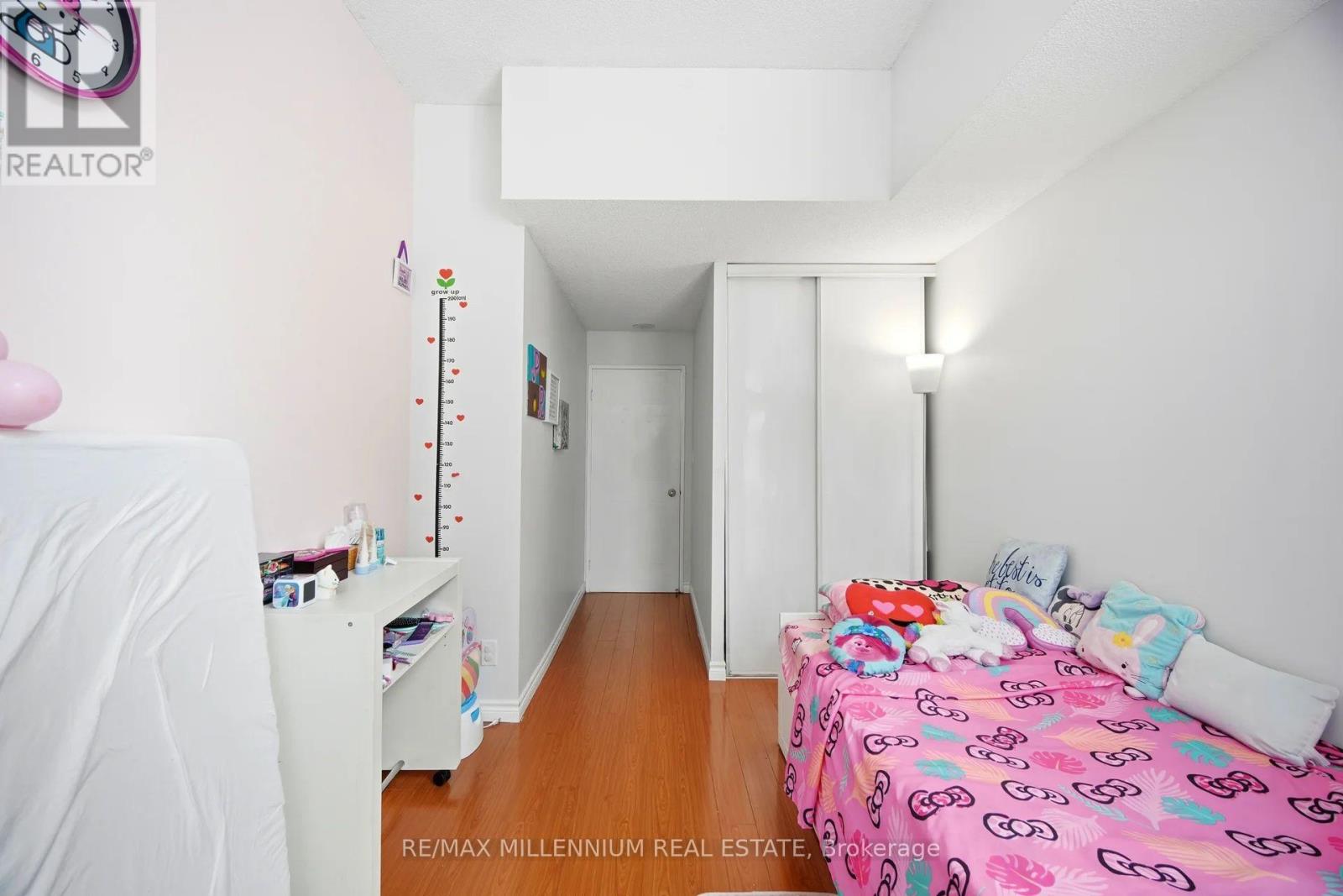 109 - 80 Alton Tower Circle, Toronto, Ontario M1V 5E8 - Photo 18 - E12651762