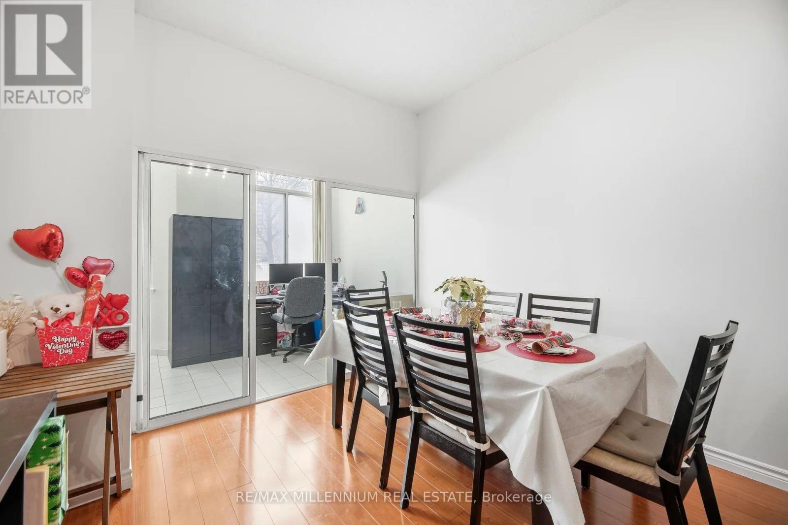 109 - 80 Alton Tower Circle, Toronto, Ontario M1V 5E8 - Photo 21 - E12651762