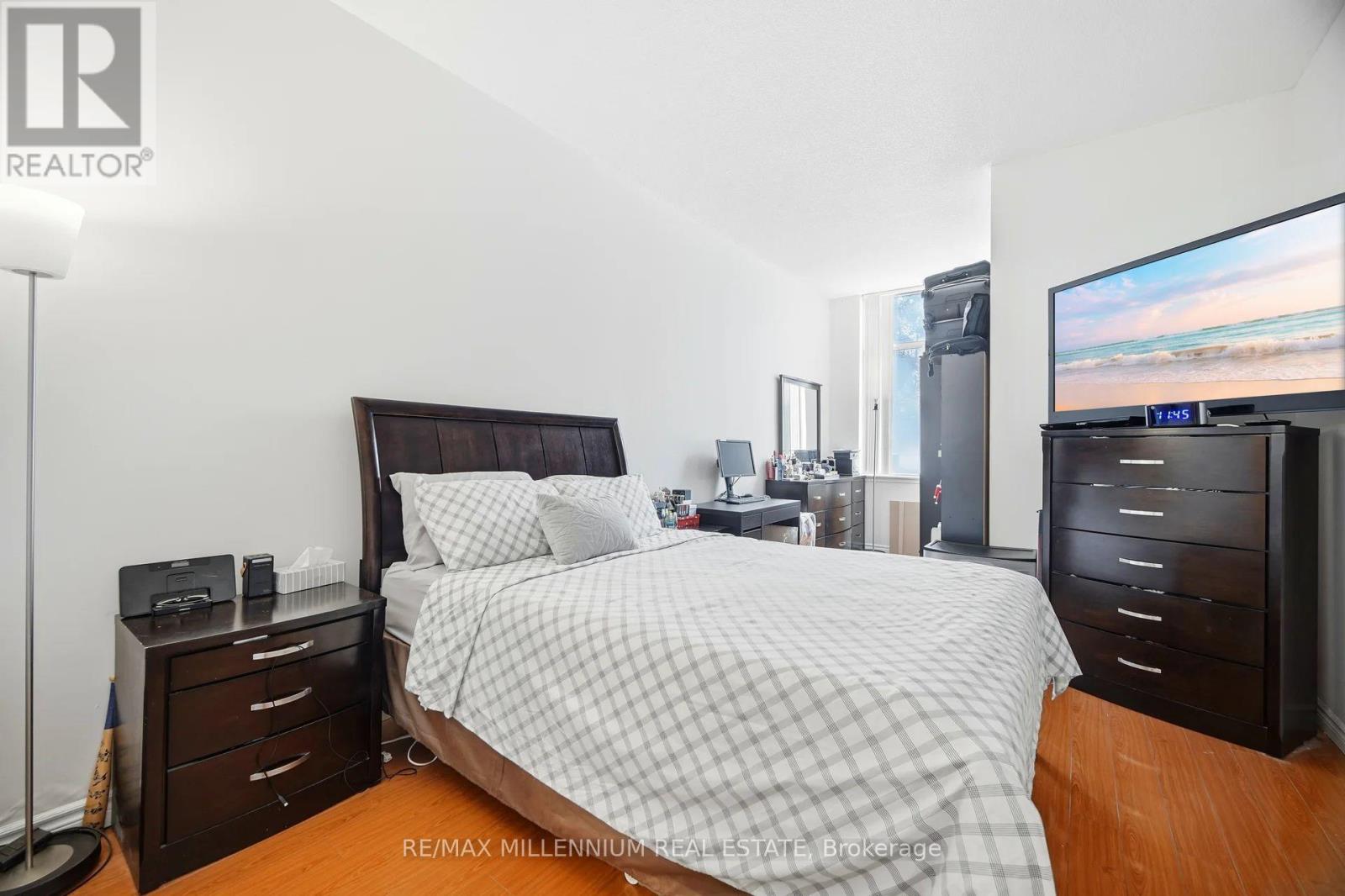109 - 80 Alton Tower Circle, Toronto, Ontario M1V 5E8 - Photo 23 - E12651762