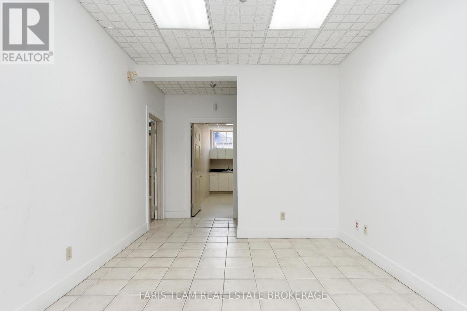 531 King Street, Midland, Ontario  L4R 3N6 - Photo 6 - S12651740