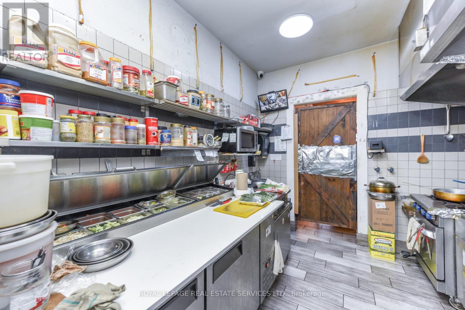 730 Lakeshore Road E, Mississauga, Ontario  L5G 1J6 - Photo 27 - W12651090