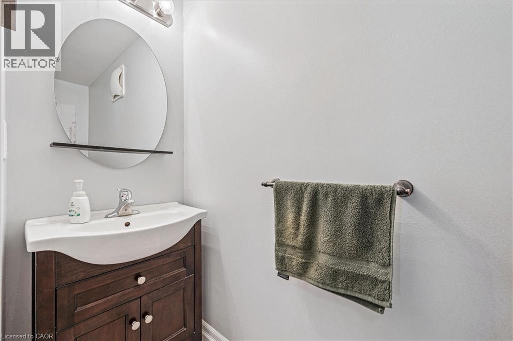 205 Highland Crescent Unit# 33, Kitchener, Ontario  N2M 5L7 - Photo 16 - 40794890