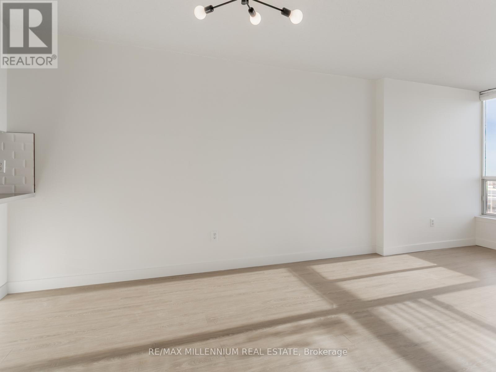 803 - 12 Laurelcrest Street, Brampton, Ontario  L6S 5Y4 - Photo 16 - W12651712