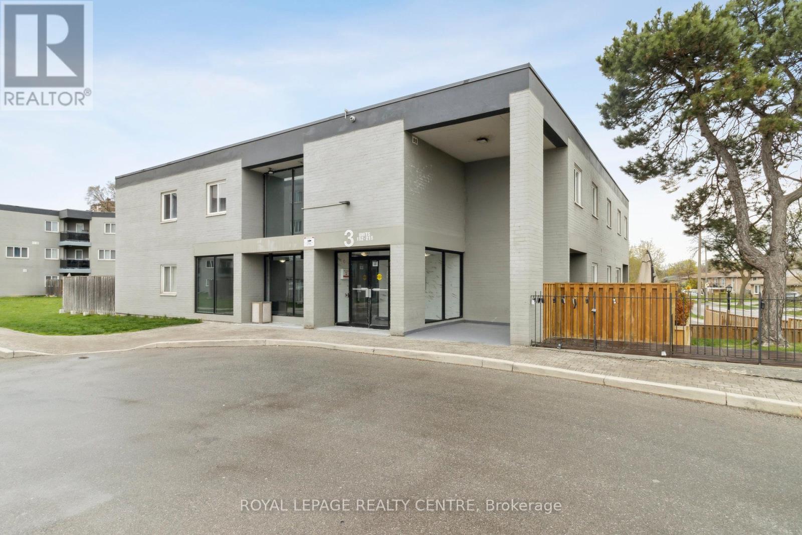 214 - 2001 BONNYMEDE DRIVE, Mississauga, Ontario