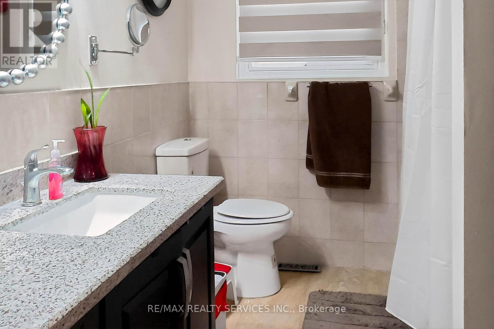 85 Bruce Beer Drive, Brampton, Ontario  L6V 2Z7 - Photo 19 - W12651744