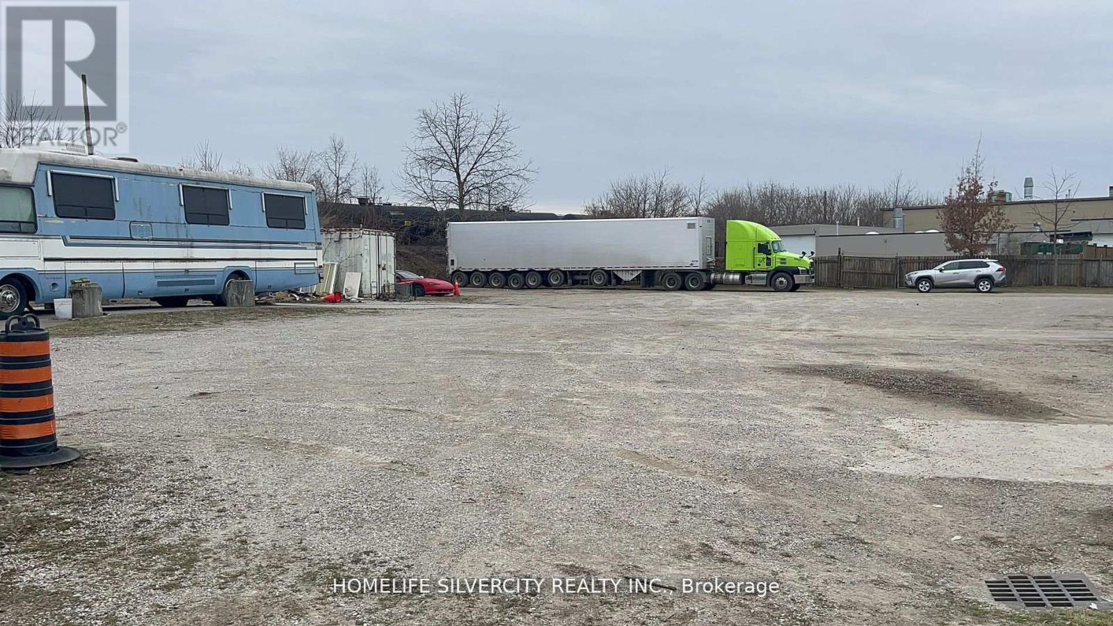 1161 Brydges Street S, London East, Ontario  N5W 2B5 - Photo 2 - X12651760