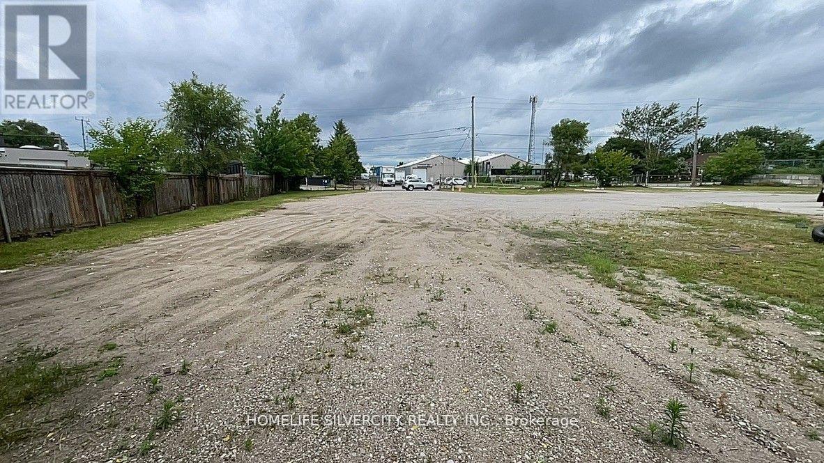 1161 Brydges Street S, London East, Ontario  N5W 2B5 - Photo 9 - X12651760