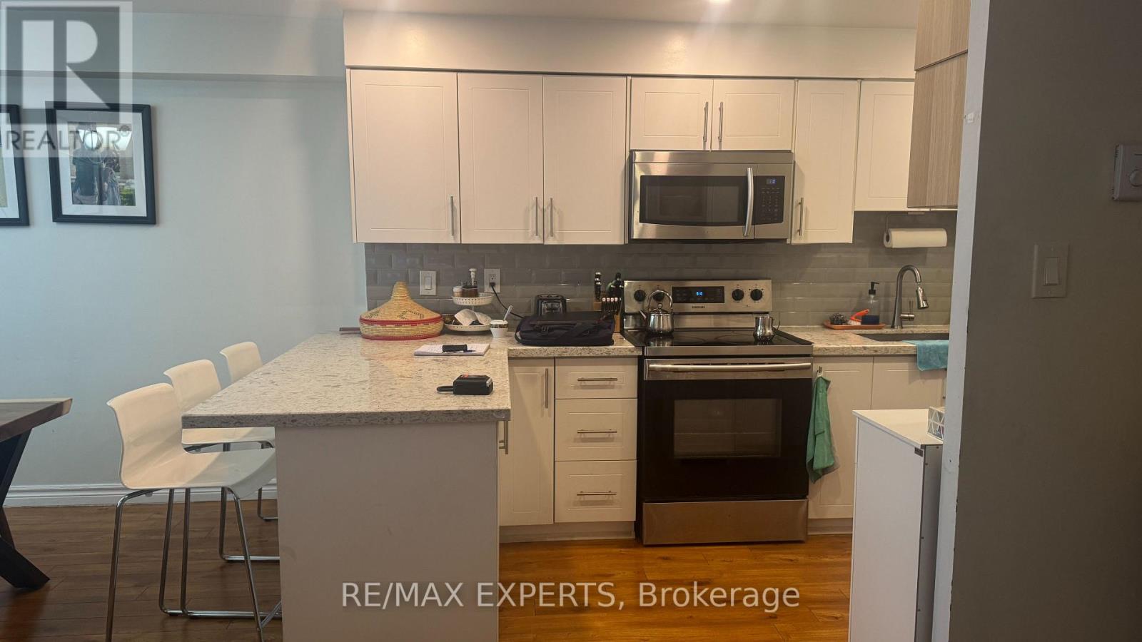 1002 - 100 Lotherton Pathway, Toronto, Ontario  M6B 2G8 - Photo 8 - W12634020