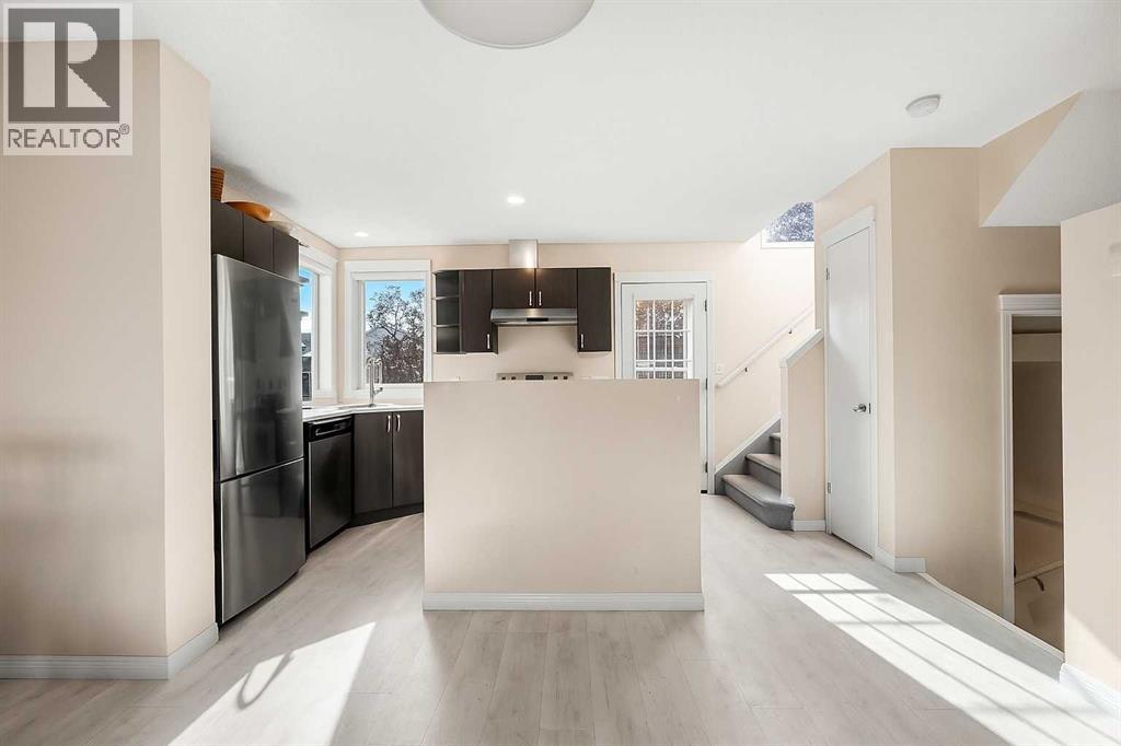 141 Tuscany Valley Green, Calgary, Alberta  T3L 2K4 - Photo 6 - A2267152