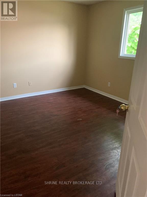 215 Thurman Circle, London East, Ontario  N5V 4Z2 - Photo 2 - X12651792