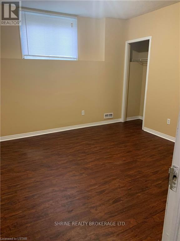 215 Thurman Circle, London East, Ontario  N5V 4Z2 - Photo 3 - X12651792