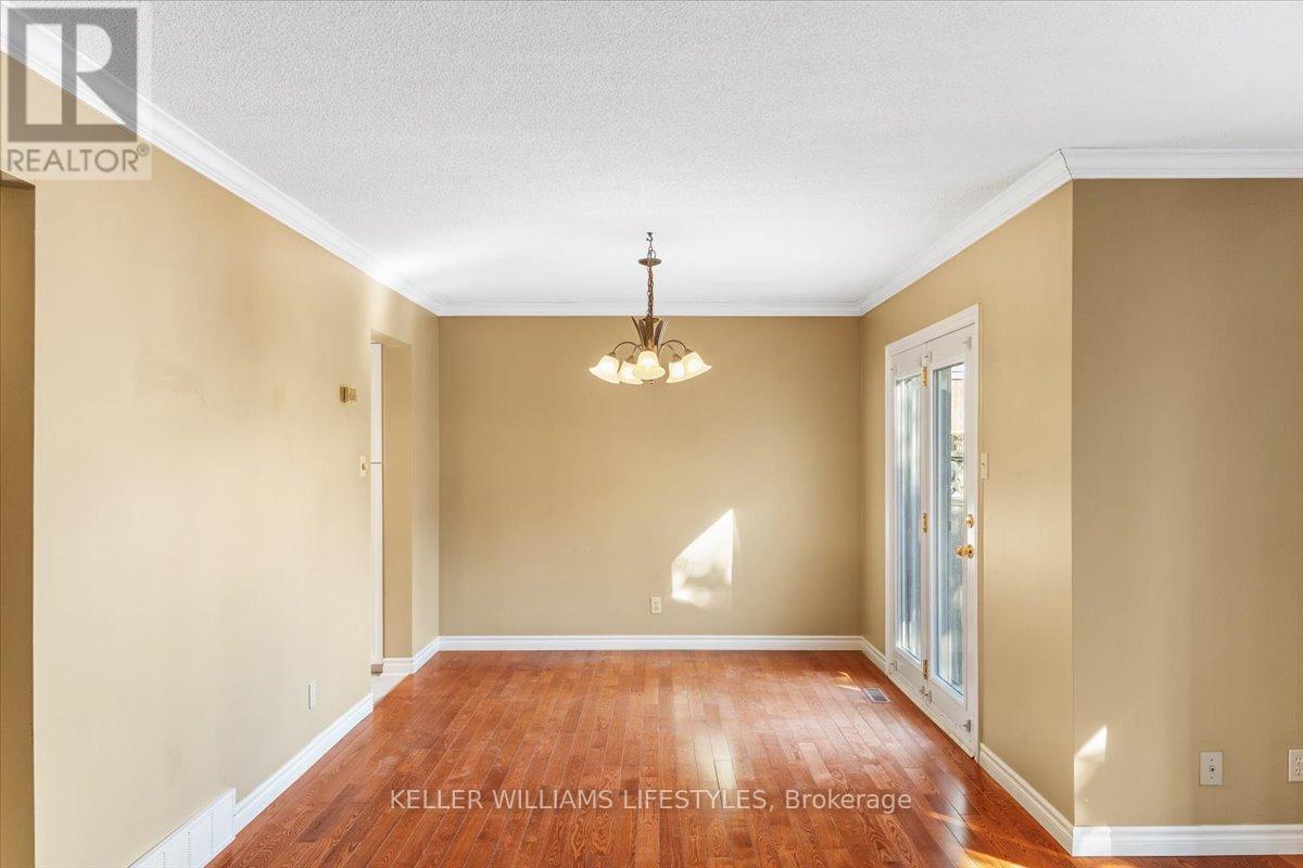 26 - 1845 Aldersbrook Road, London North, Ontario  N6G 4V9 - Photo 11 - X12651796